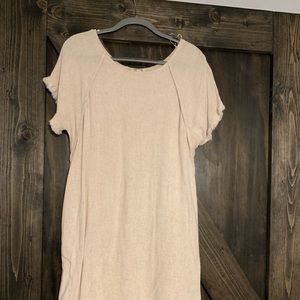 Off white high low dress NWT